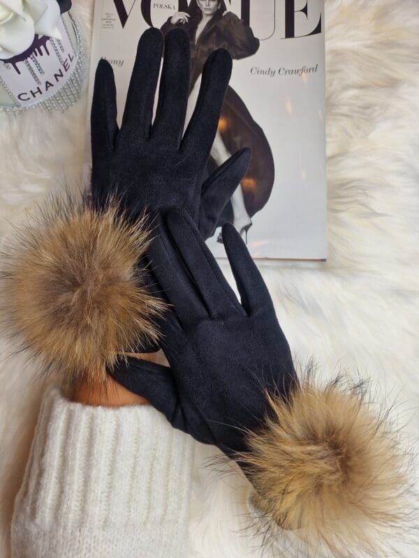 Rękawiczki ALOWA z pomponem z futerka naturalnego