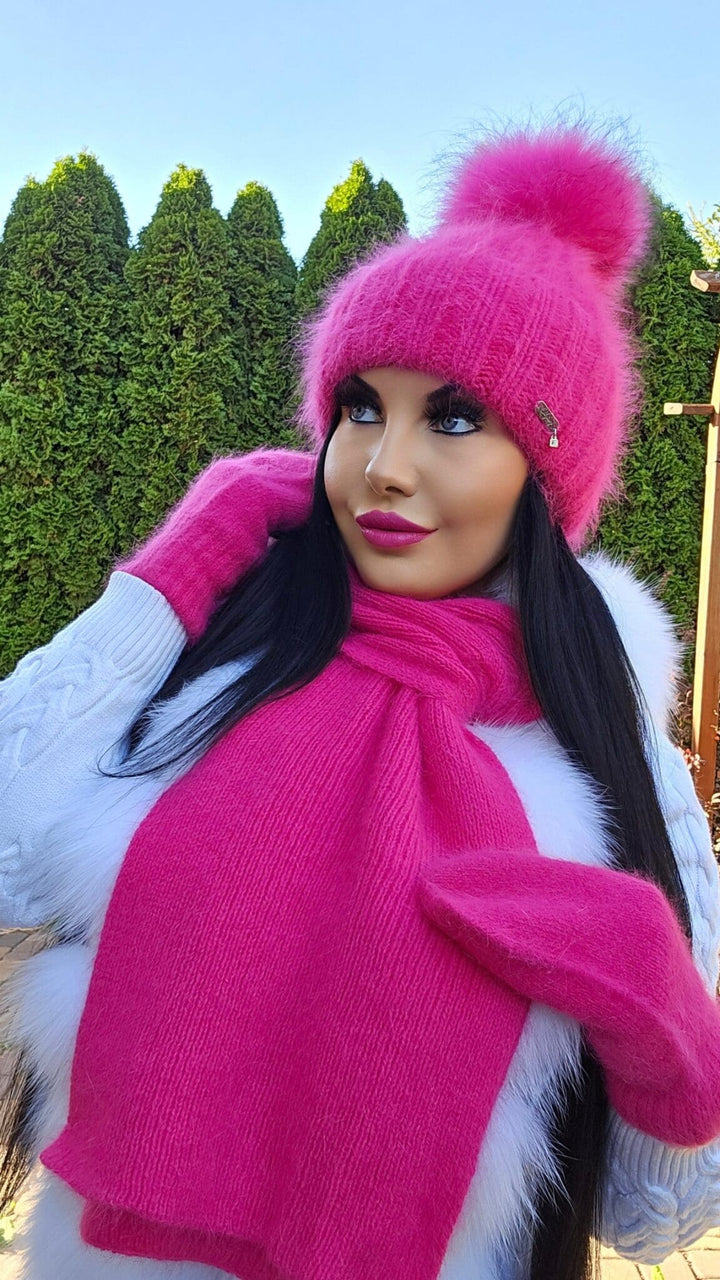 Czapka zimowa JESICA z pomponem narutalnym