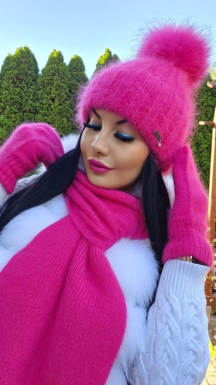 Czapka zimowa JESICA z pomponem narutalnym