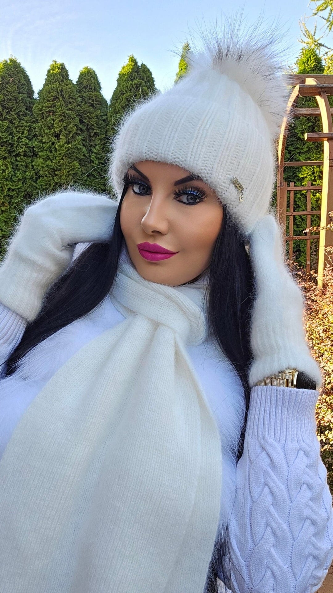 Czapka zimowa JESICA z pomponem narutalnym