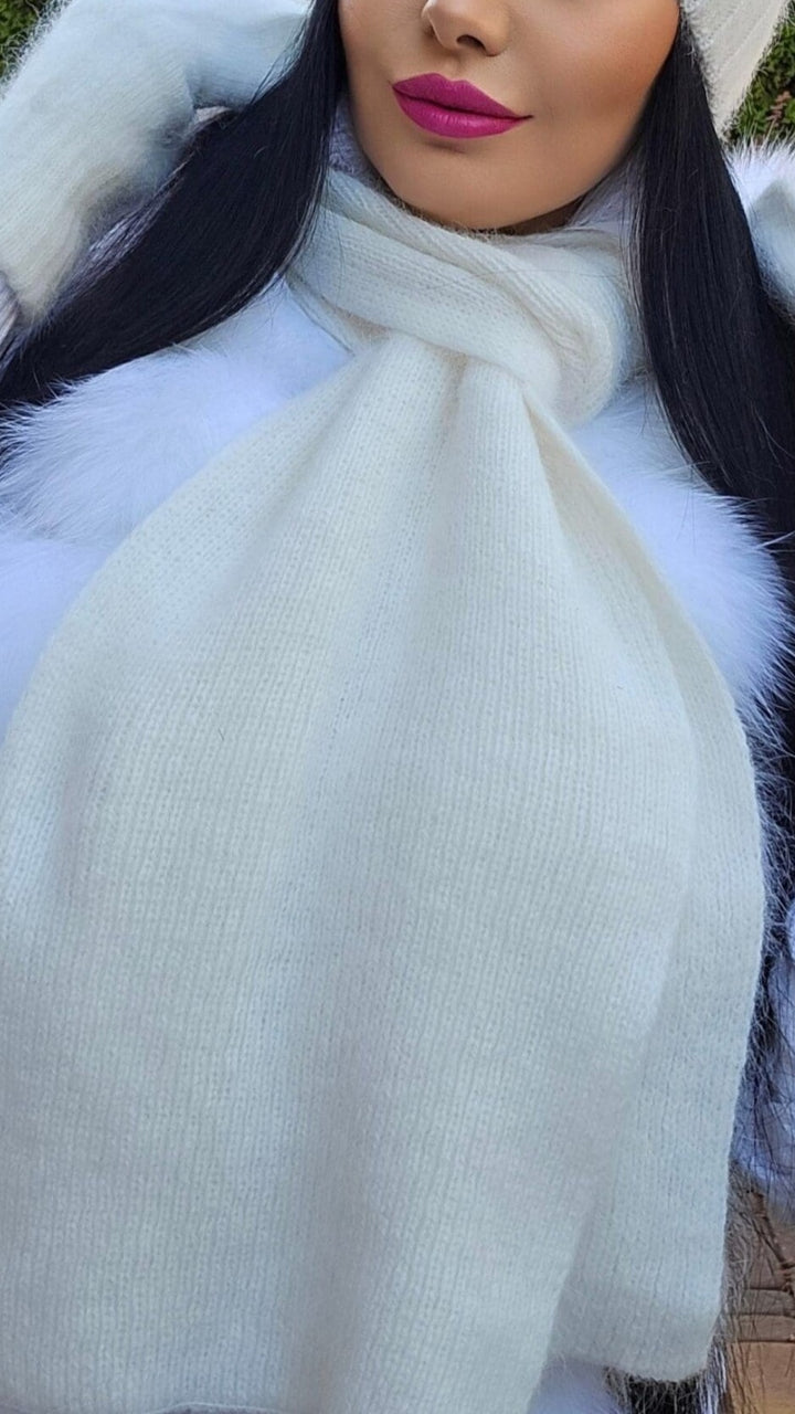 Szalik zimowy LILY WANESA NATALIA z angory