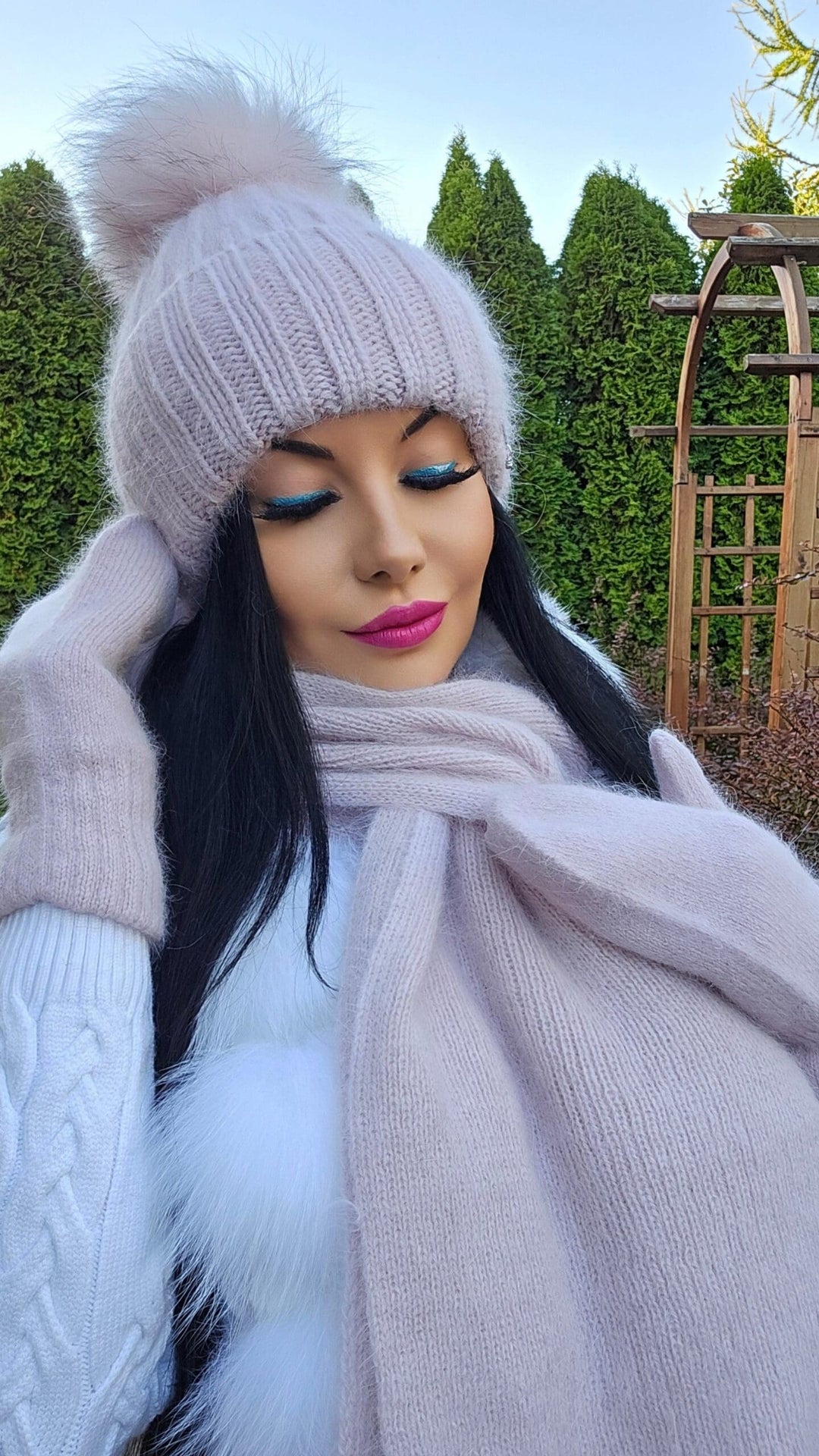 Czapka zimowa JESICA z pomponem narutalnym