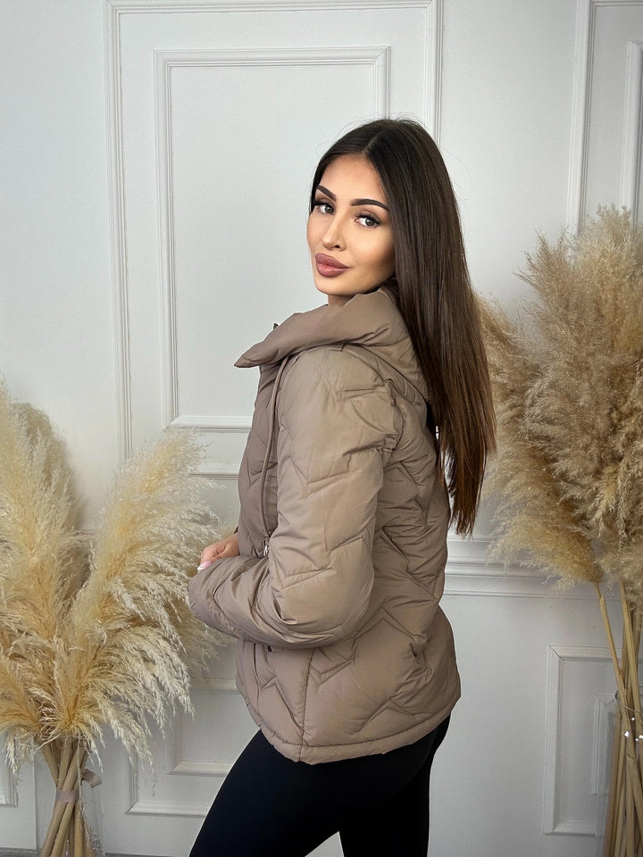 KURTKA KIRA - model na jesień, pikowana