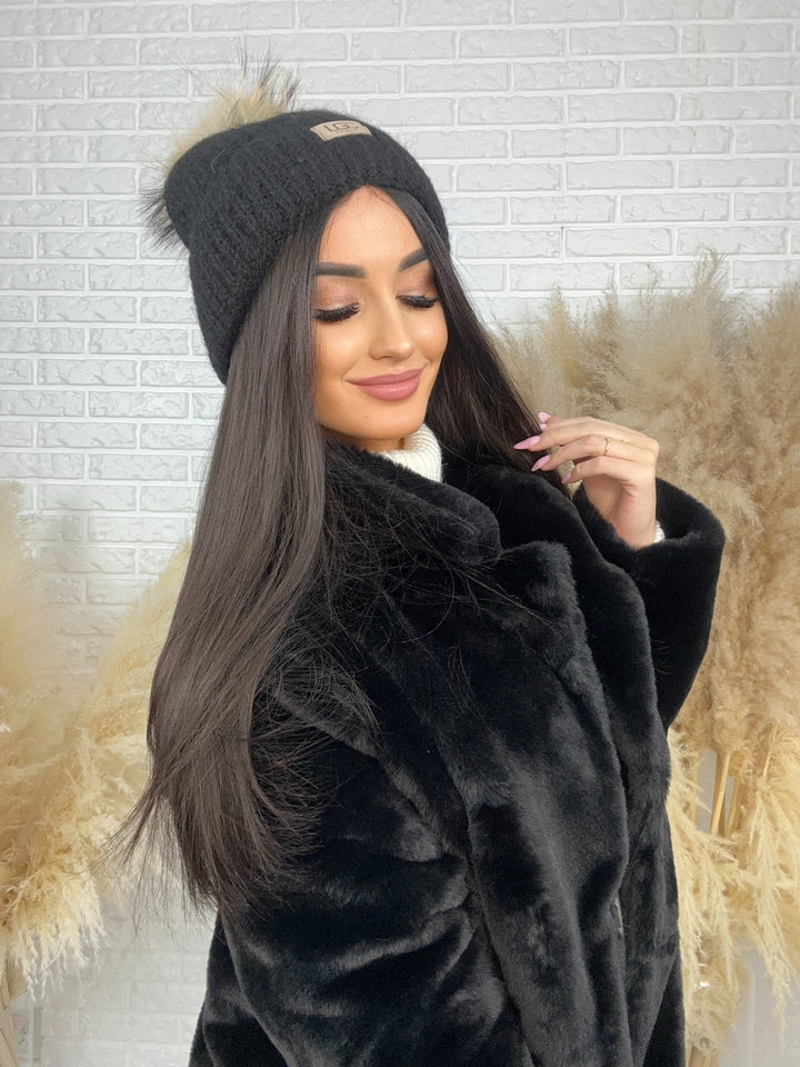 Czapka zimowa LGC - miękka, ciepła, z pomponem