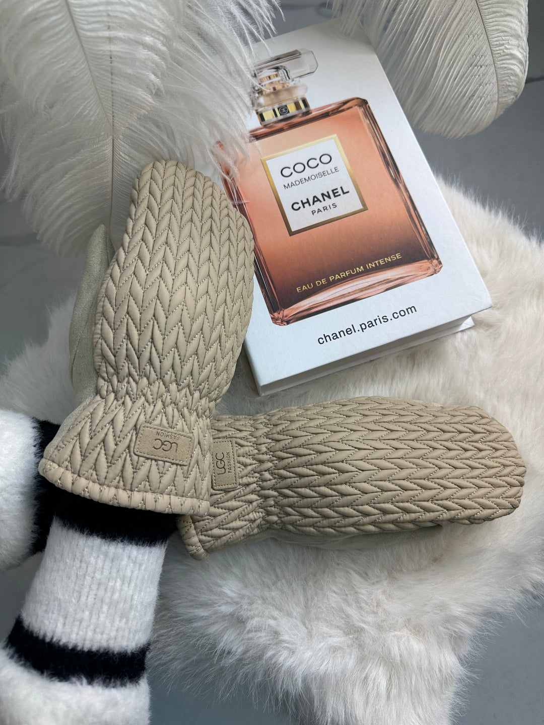 Rękawiczki SANAH - ciepłe, zimowe, materiał pikowany z widoczną strukturą