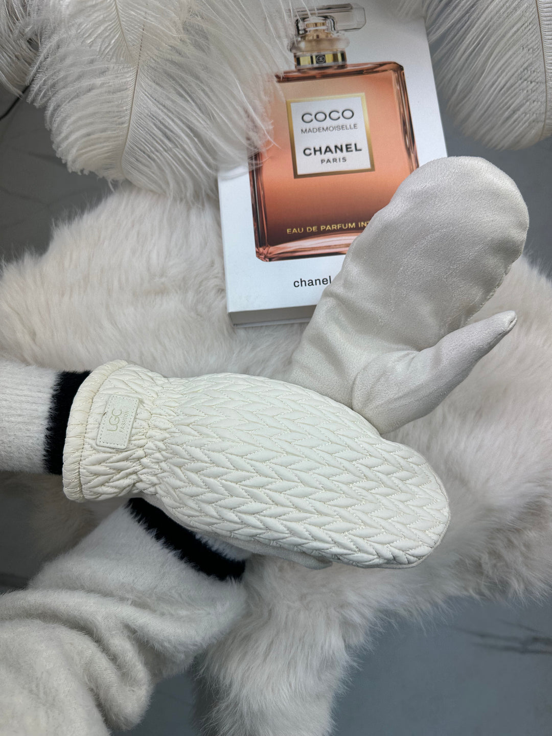 Rękawiczki SANAH - ciepłe, zimowe, materiał pikowany z widoczną strukturą