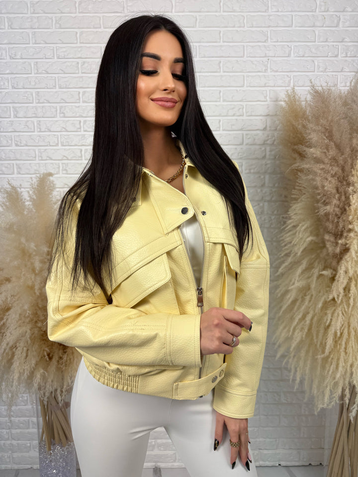 Kurtka wiosenna MIRABELLA - duże kieszenie, krój oversize