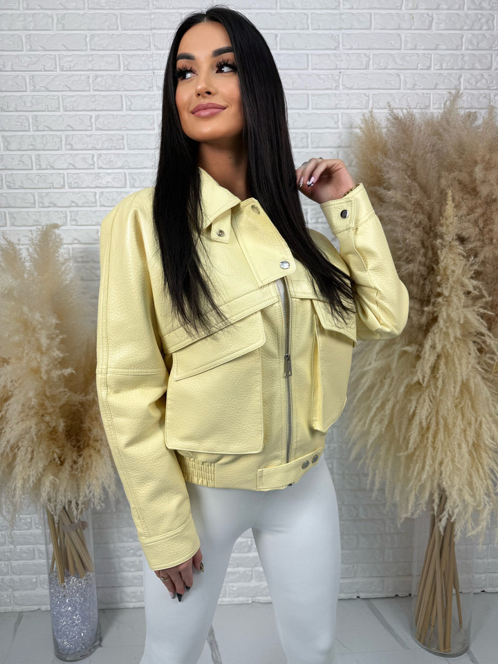 Kurtka wiosenna MIRABELLA - duże kieszenie, krój oversize