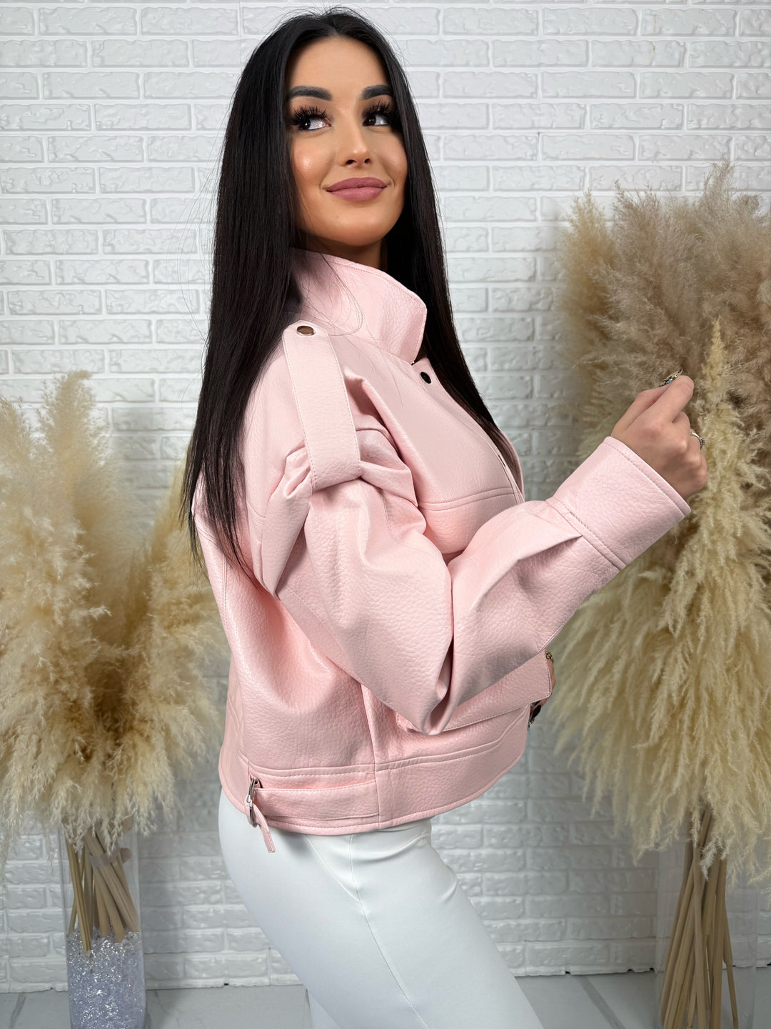 Kurtka KAJA - szerokie ramiona z napami