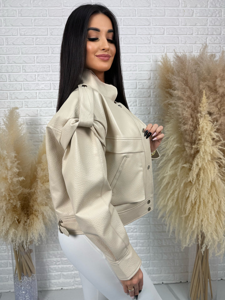 Kurtka KAJA - szerokie ramiona z napami