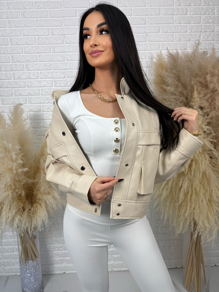 Kurtka KAJA - szerokie ramiona z napami