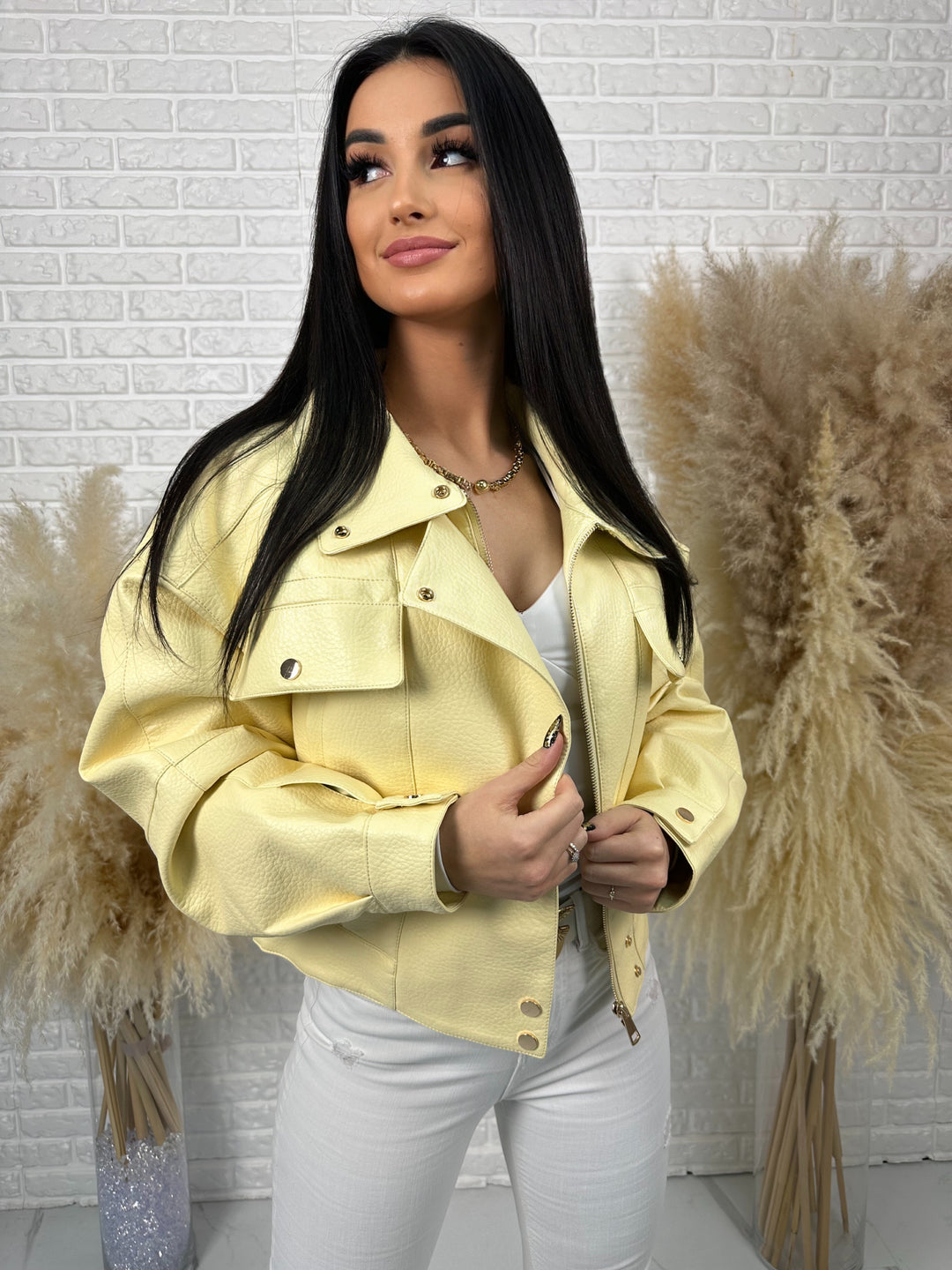 Kurtka wiosenna ANA - model oversize z dużymi kieszeniami