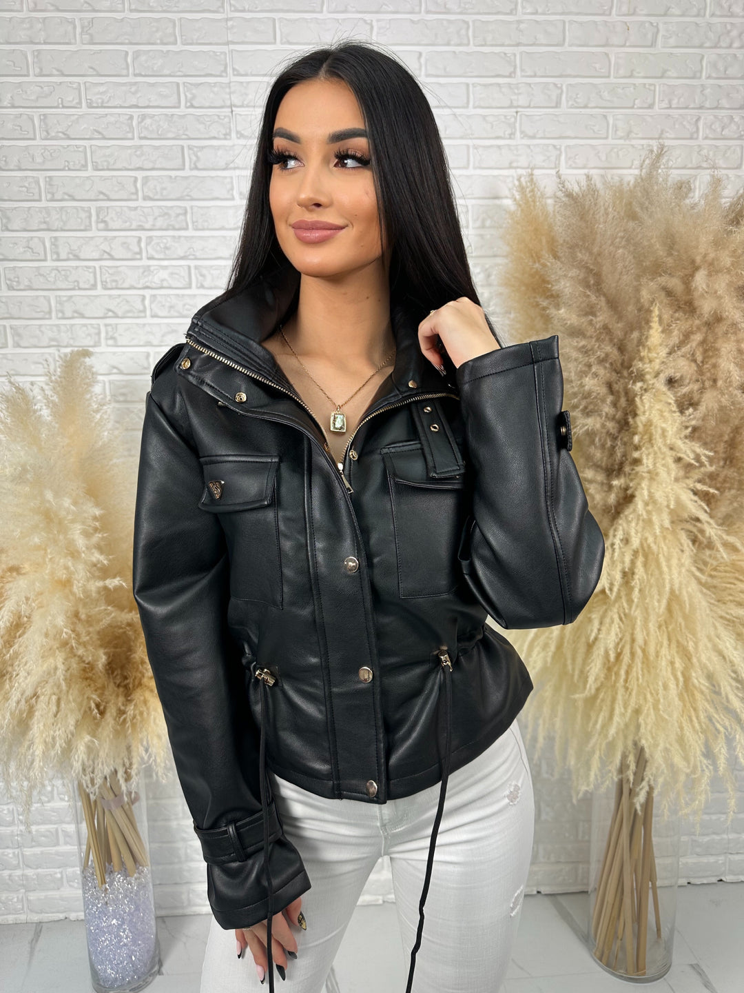 Kurtka VALKIRA - ściągacz w pasie, paski na rękawach