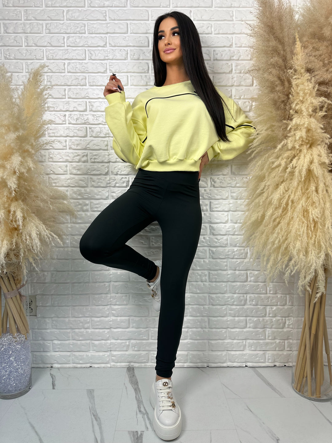 Komplet dresowy LA FEMME - szeroka bluza i leginsy push-up