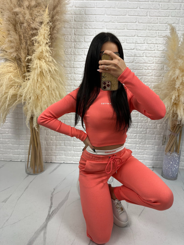 Komplet dresowy CRAFTED - bawełniany zestaw idealny na co dzień