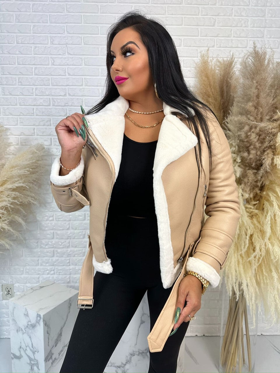 Kurtka ramoneska Klaudia beż-biały