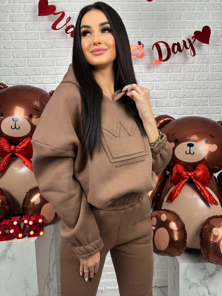 Komplet dresowy QUEEN - dres ocieplany z motywem korony