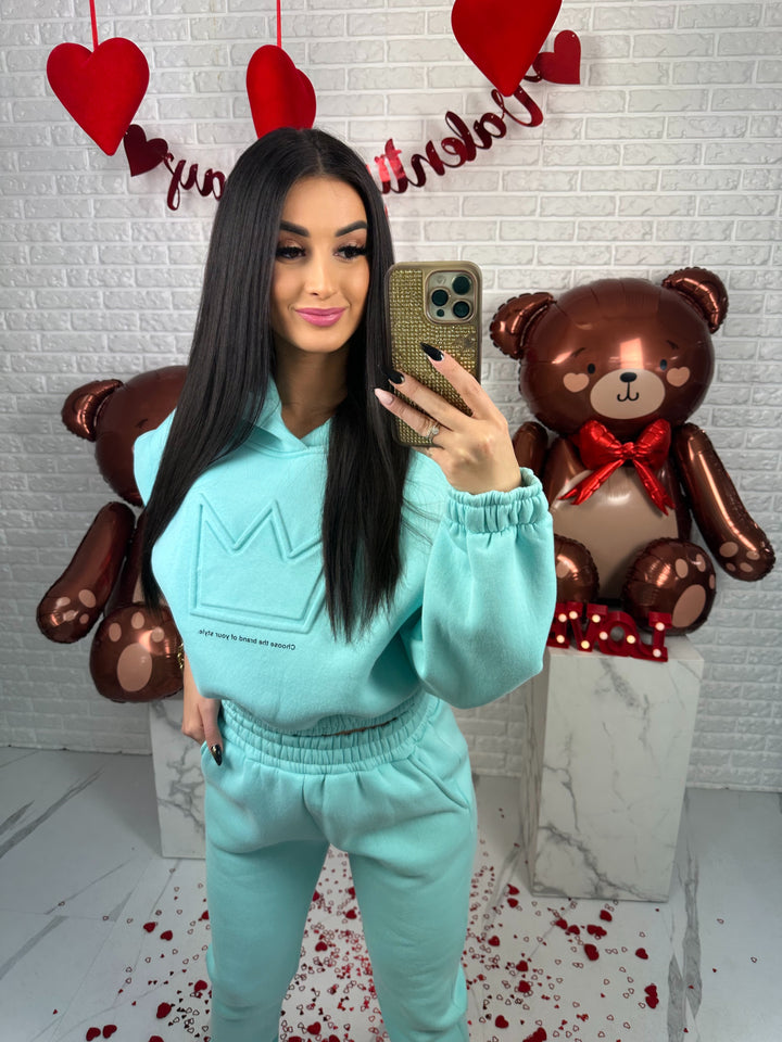 Komplet dresowy QUEEN - dres ocieplany z motywem korony