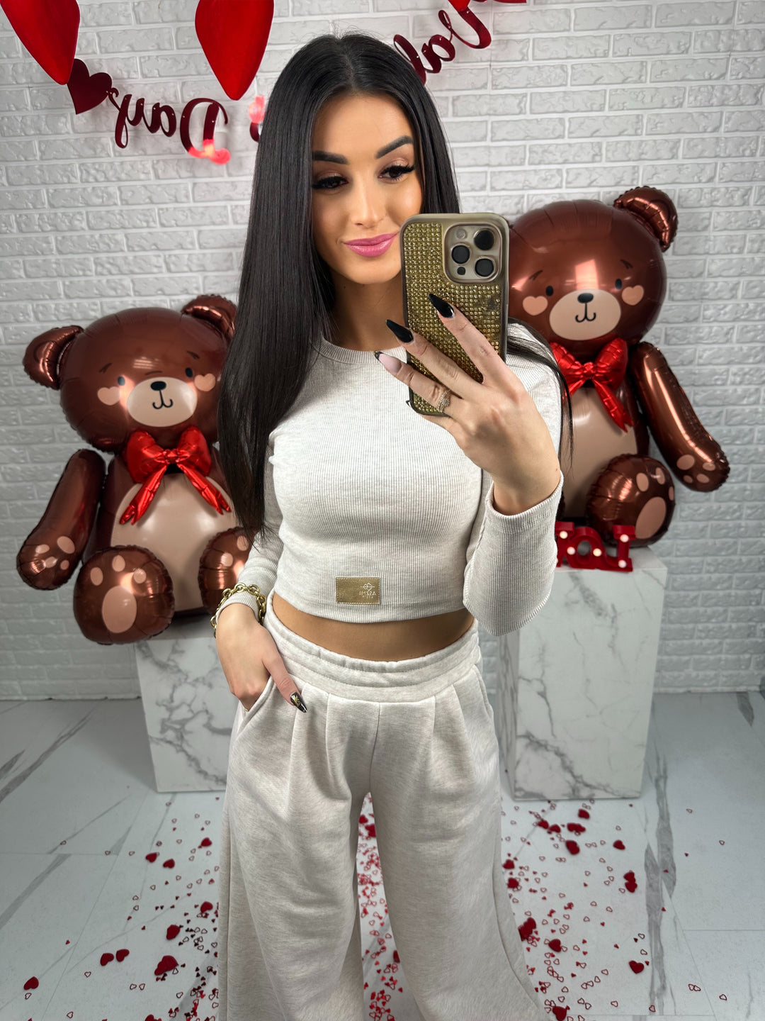 Komplet dresowy VERA - szerokie spodnie i top z długim rękawem