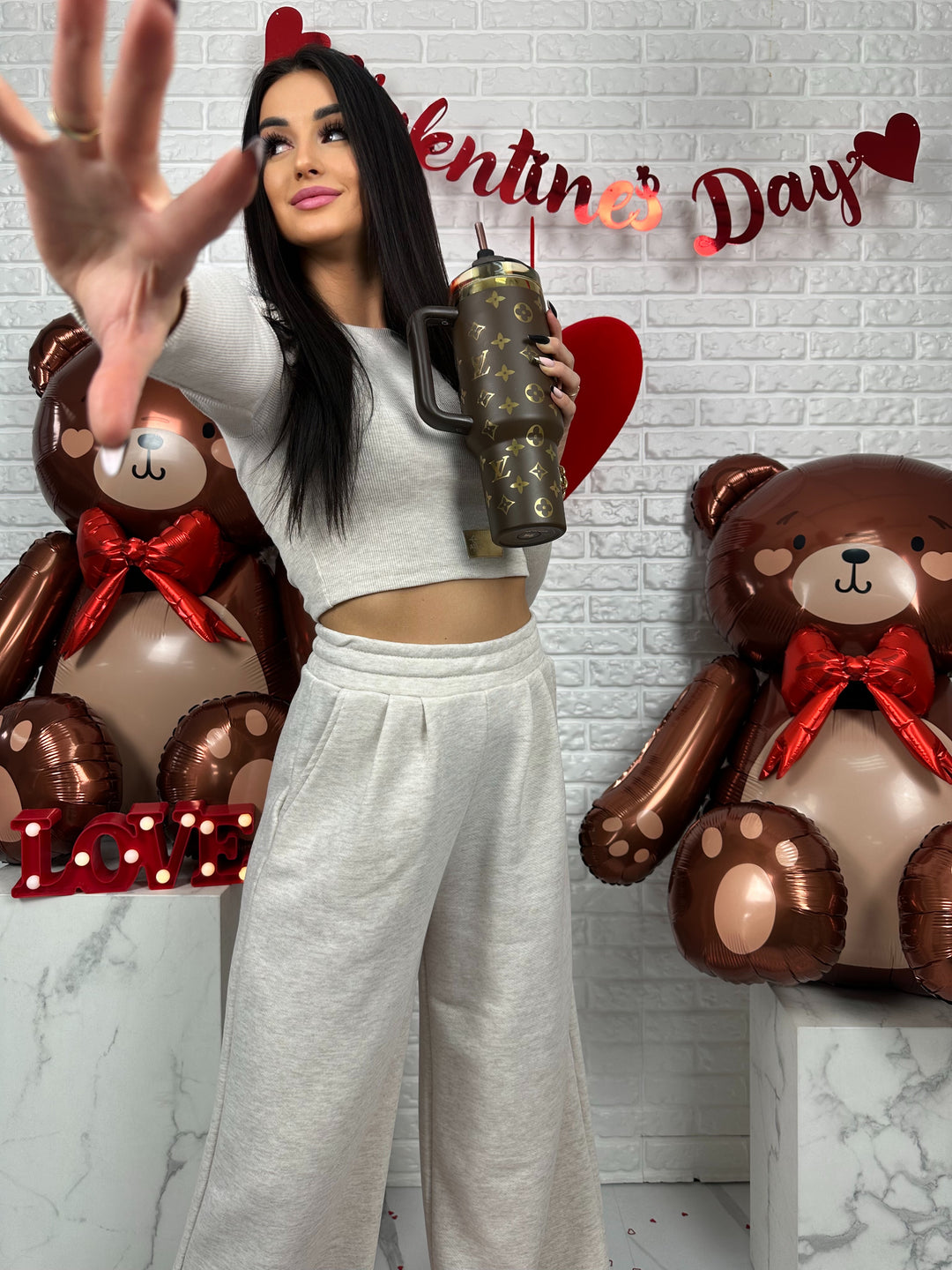 Komplet dresowy VERA - szerokie spodnie i top z długim rękawem