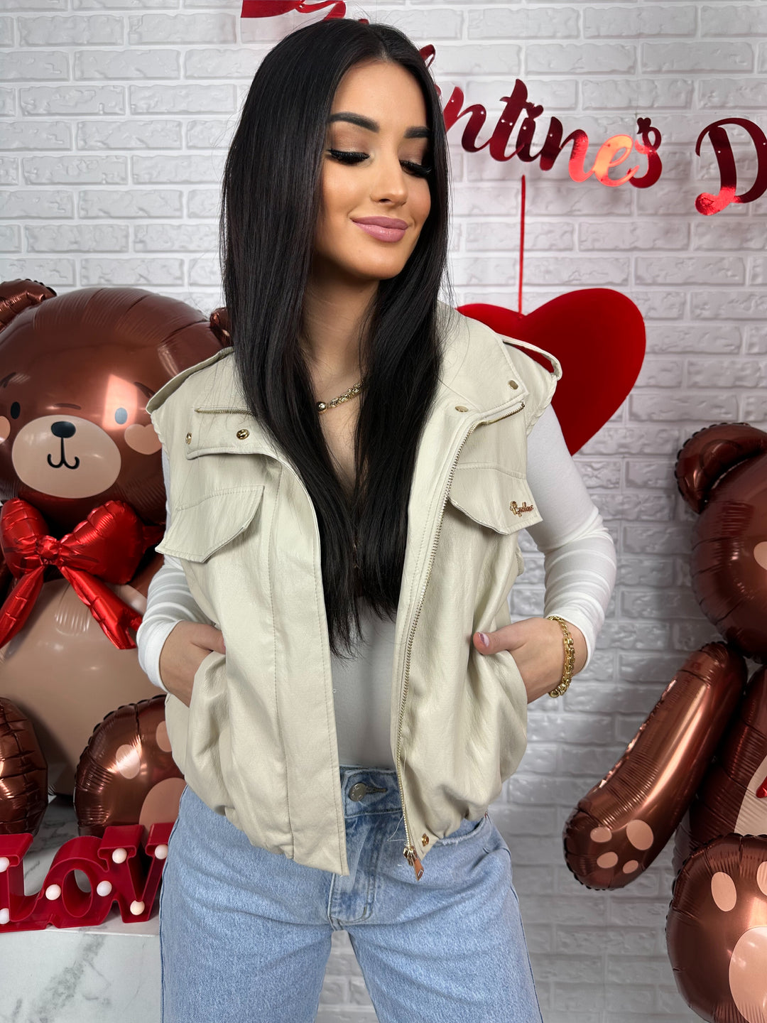 Kamizelka FLORA - modny fason wykonany z eco skóry