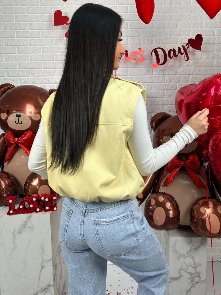 Kamizelka FLORA - modny fason wykonany z eco skóry