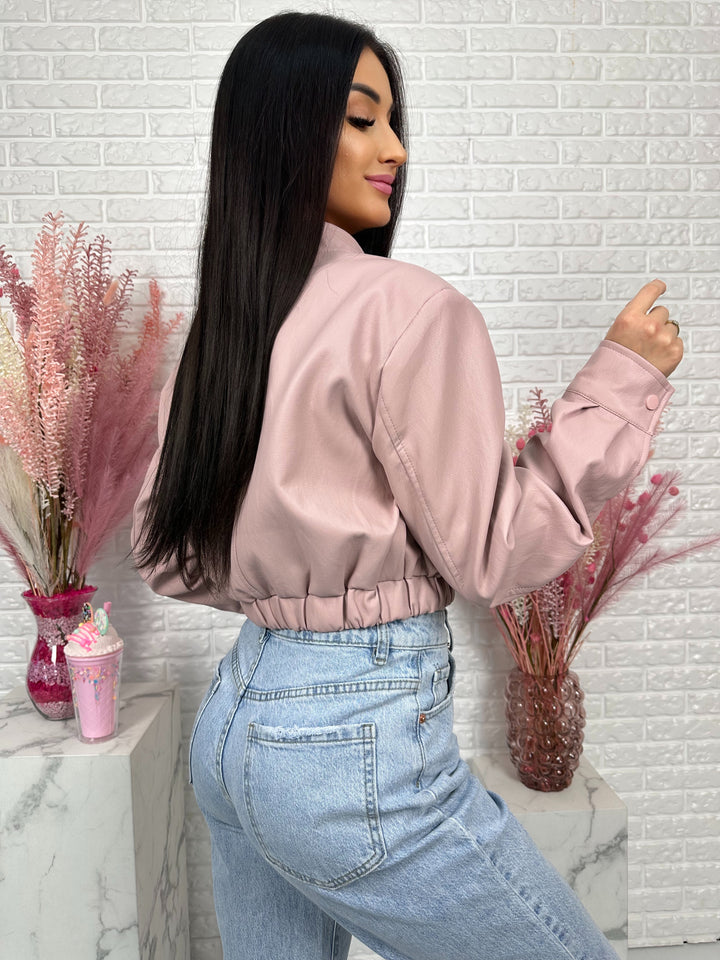 Kurtka MARIANNA - bomberka z ekoskóry, stójka i duże kieszenie