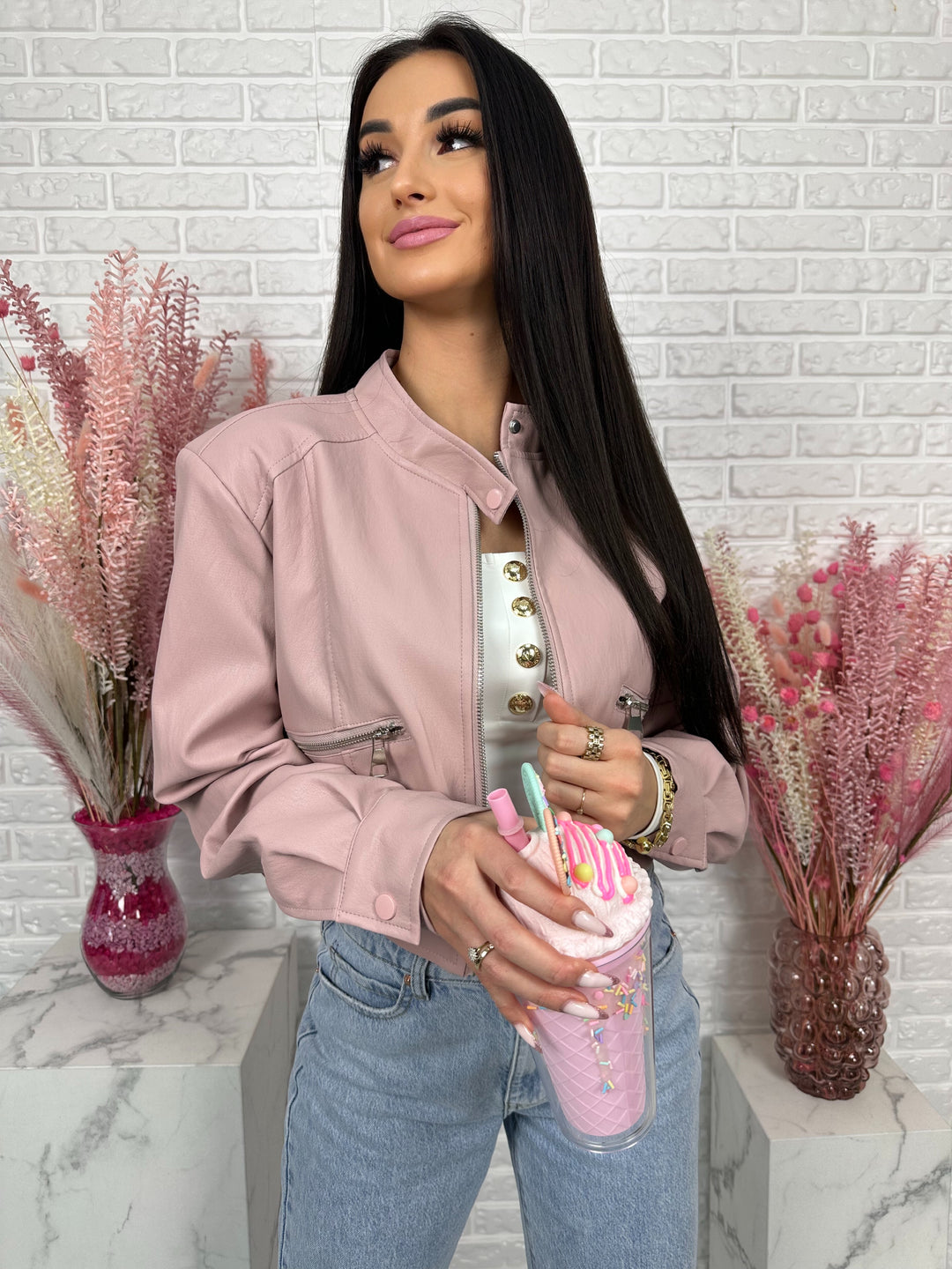 Kurtka MARIANNA - bomberka z ekoskóry, stójka i duże kieszenie