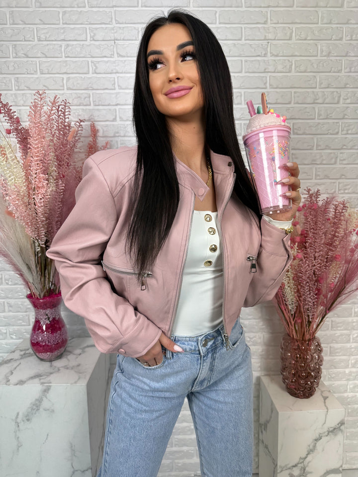 Kurtka MARIANNA - bomberka z ekoskóry, stójka i duże kieszenie