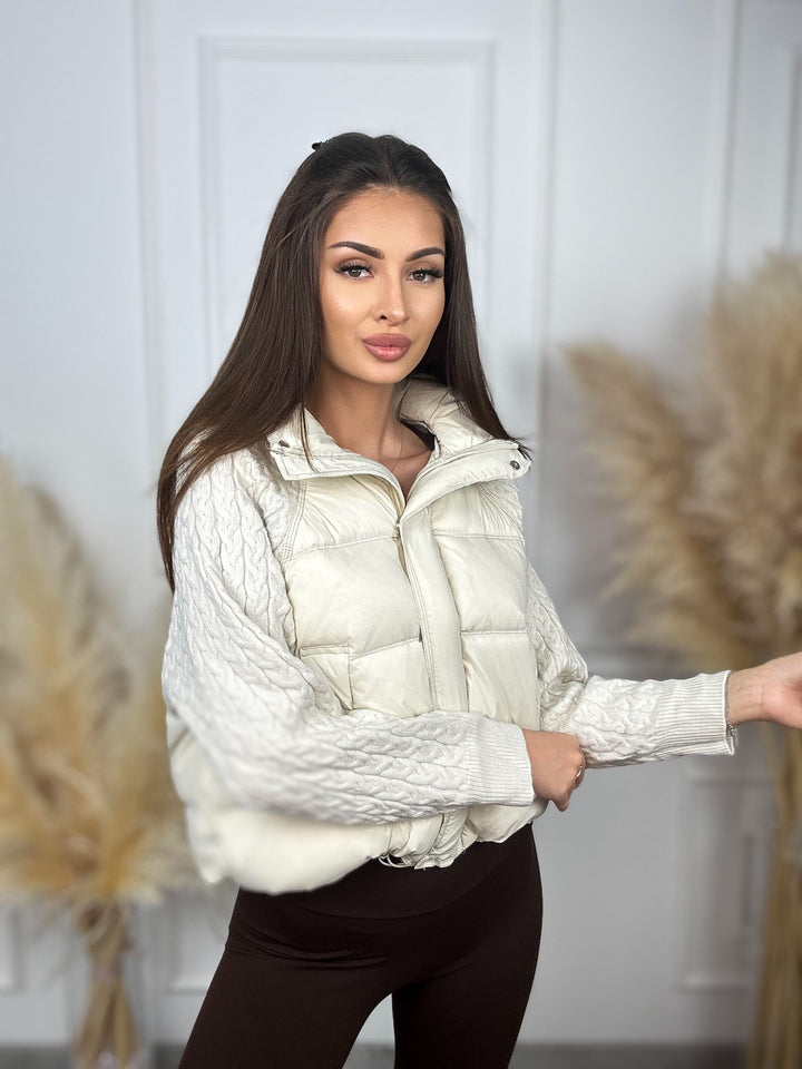 KURTKA LORENA - pikowana z dzianinowymi rękawkami