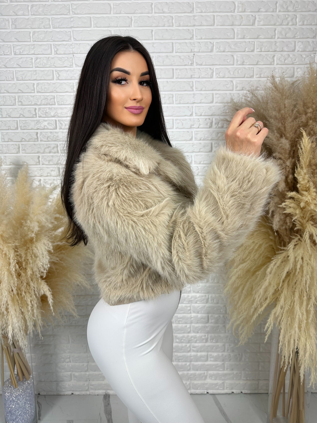 Kurtka HELLO - futerko ekologiczne z kołnieżem