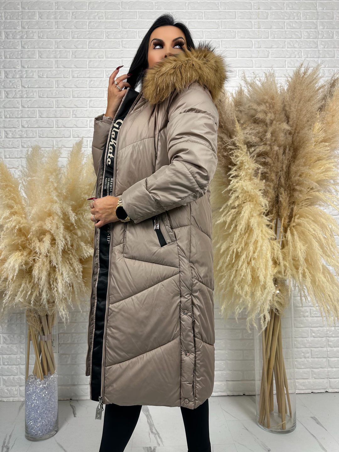 Kurtka MESA - długa zimowa kurtka, kaptur z futerkiem