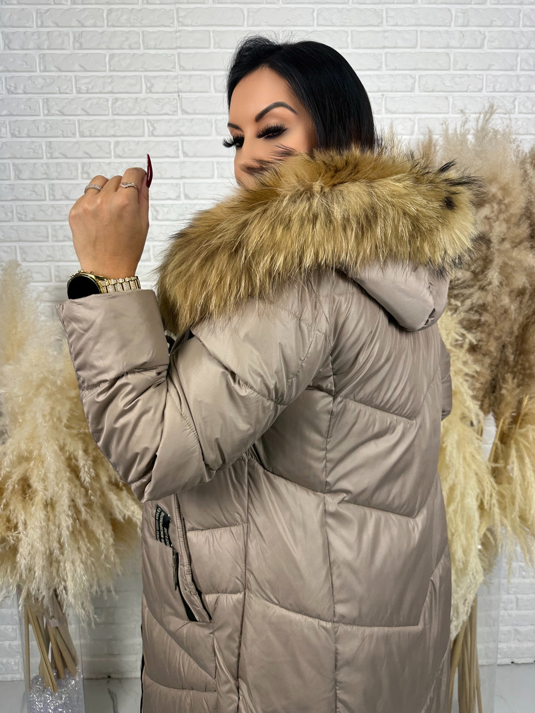 Kurtka MESA - długa zimowa kurtka, kaptur z futerkiem