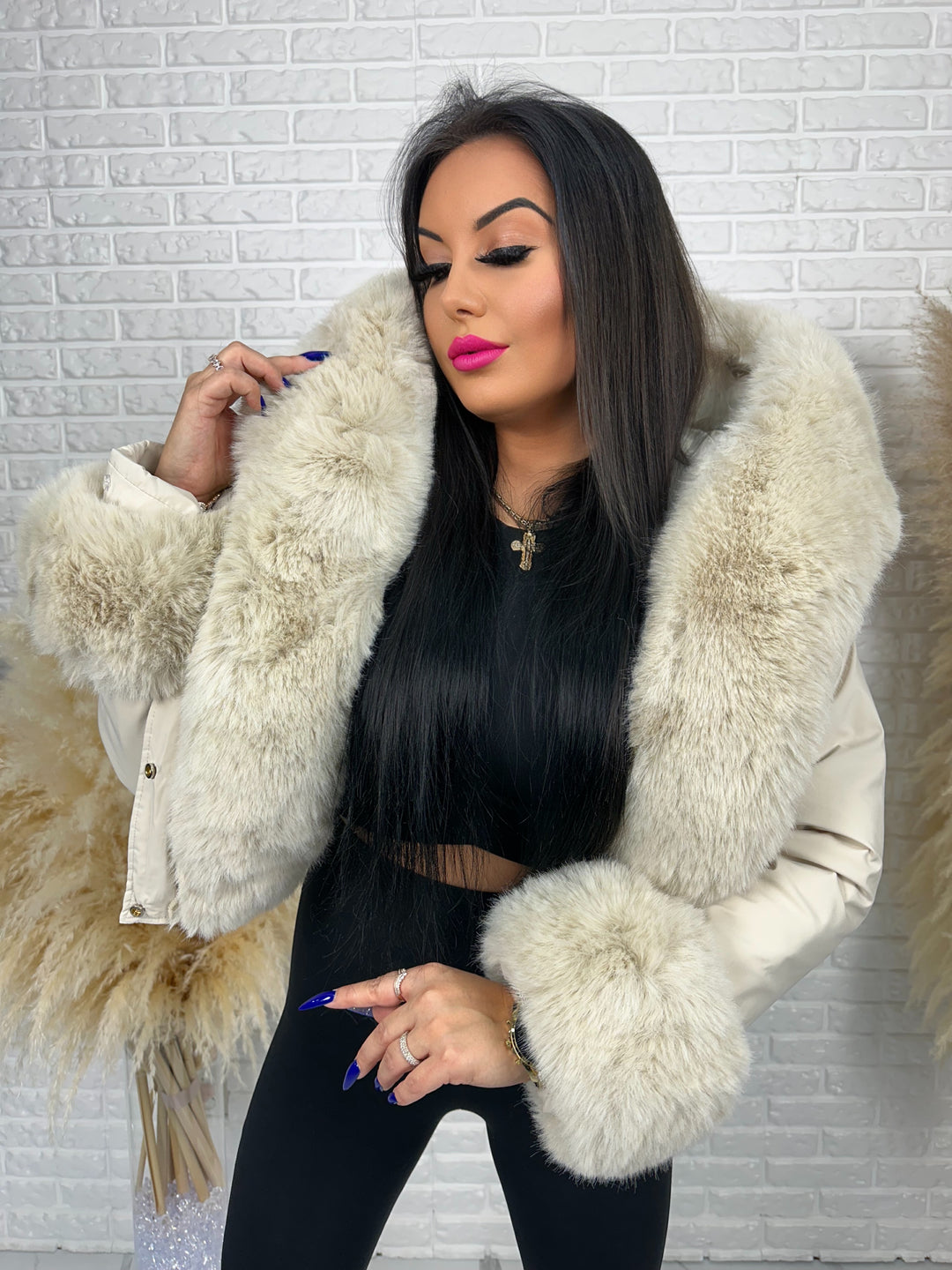 Kurtka CITY QUEEN - zimowa bomberka z odpinany futerkiem