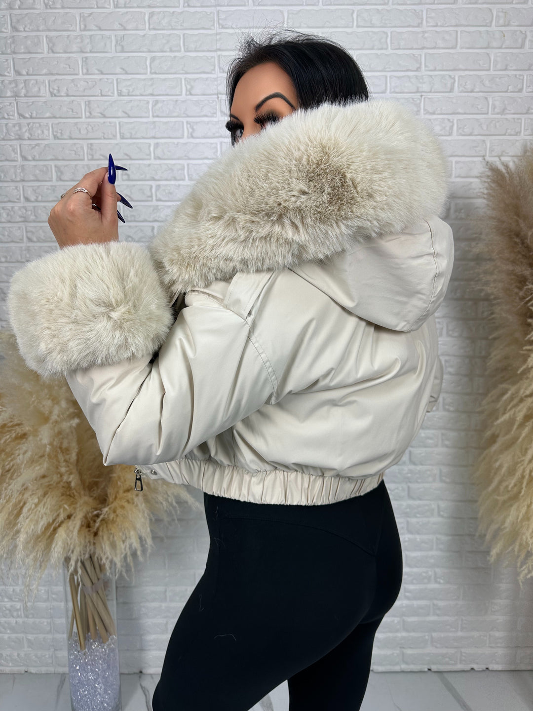 Kurtka CITY QUEEN - zimowa bomberka z odpinany futerkiem