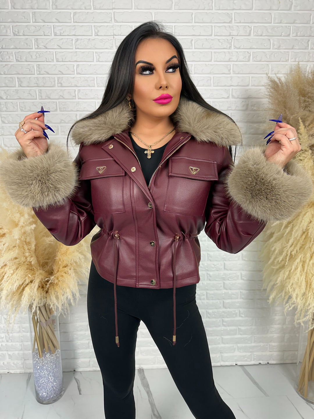 Kurtka GLAM HIDE - ocieplona kożuszkiem, rękawy i kołnierz z futerkiem