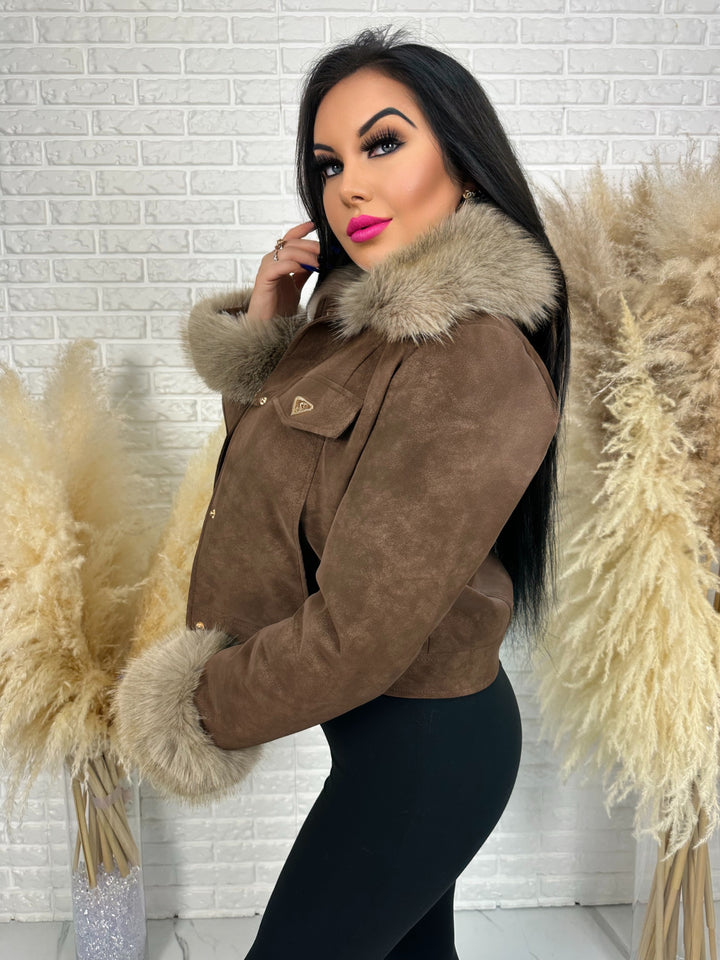 Kurtka zamszowa VELVET - ocieplana w środku, kołnierz i rękawy z futerkiem