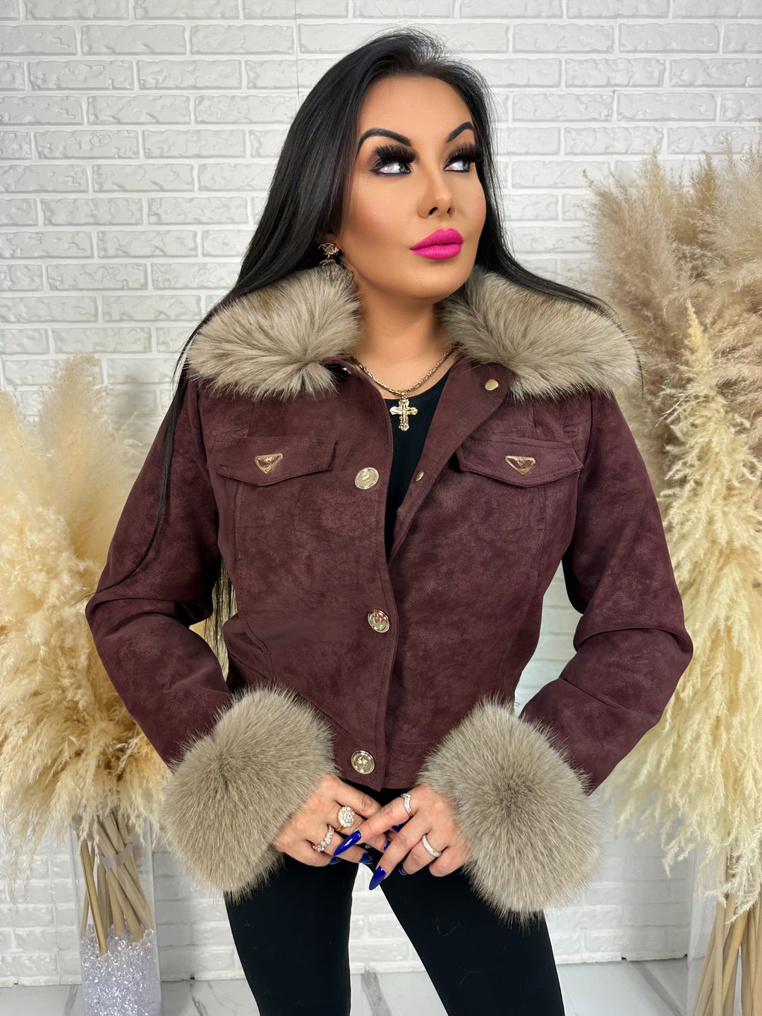 Kurtka zamszowa VELVET - ocieplana w środku, kołnierz i rękawy z futerkiem