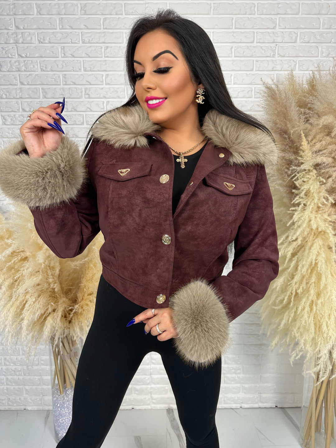 Kurtka zamszowa VELVET - ocieplana w środku, kołnierz i rękawy z futerkiem