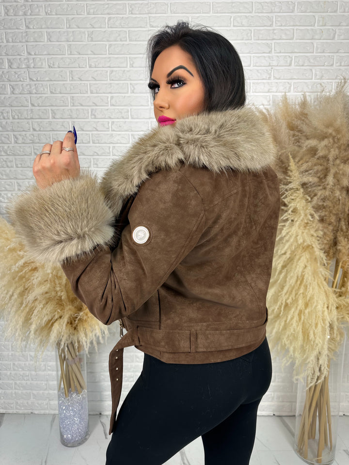 Kurtka jesienno-zimowa LUNA FUR - ocieplana w środku kożuszkiem z futerkiem