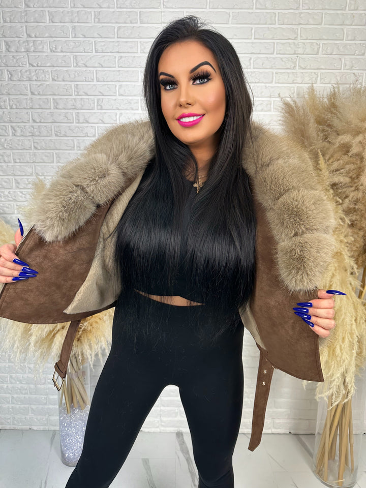 Kurtka jesienno-zimowa LUNA FUR - ocieplana w środku kożuszkiem z futerkiem