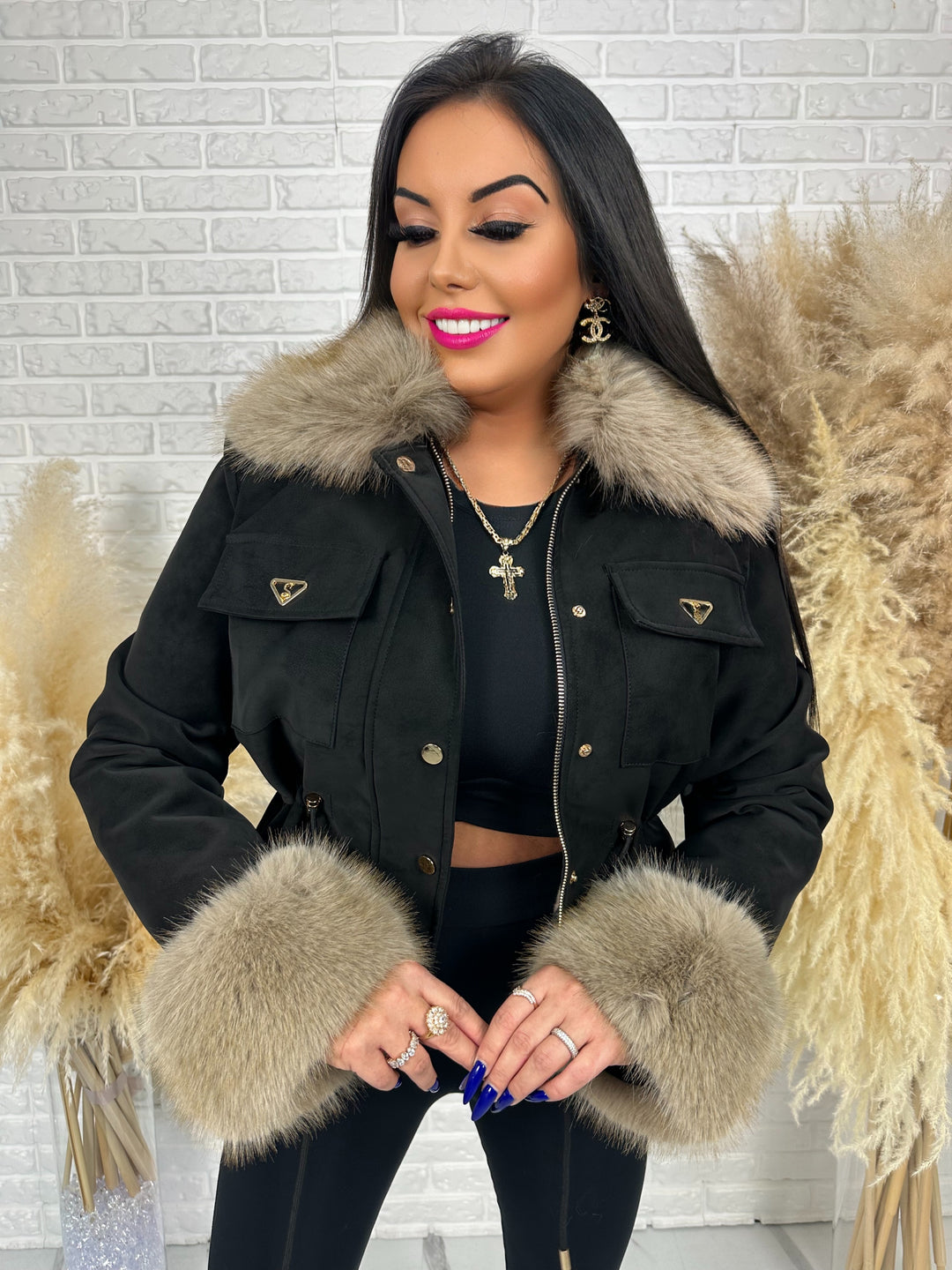 Kurtka jesienno-zimowa ROYAL - zamszowa, ocieplana z futerkiem