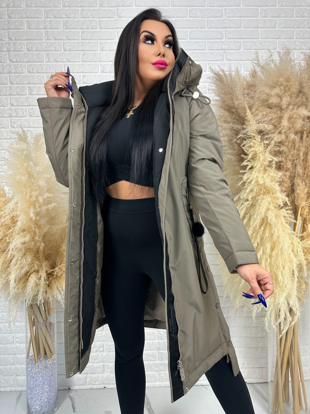 Długa kurtka MANTIA - bardzo ciepła, zimowa z kapturem