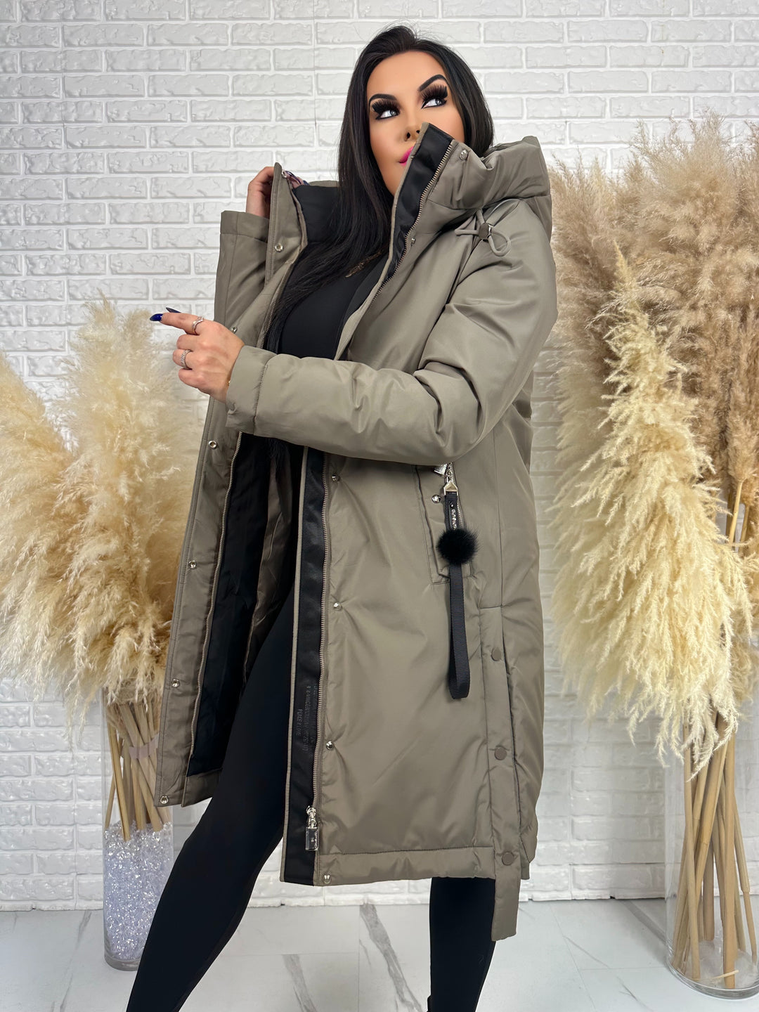 Długa kurtka MANTIA - bardzo ciepła, zimowa z kapturem