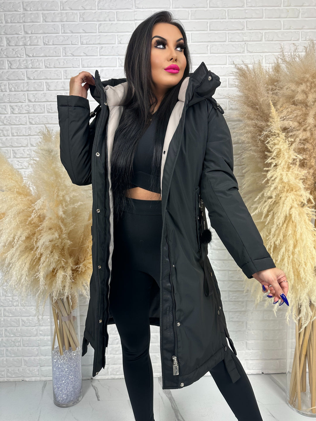 Długa kurtka MANTIA - bardzo ciepła, zimowa z kapturem