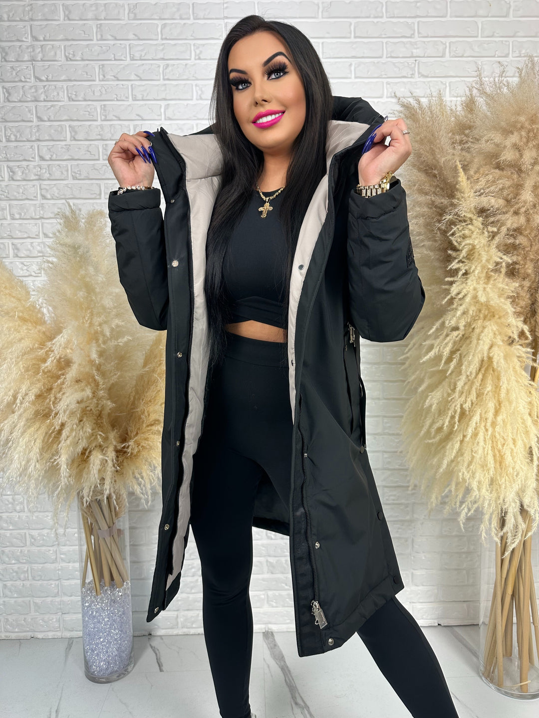 Długa kurtka MANTIA - bardzo ciepła, zimowa z kapturem