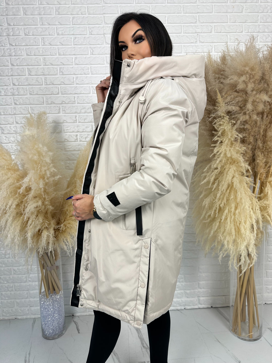 Długa kurtka MANTIA - bardzo ciepła, zimowa z kapturem